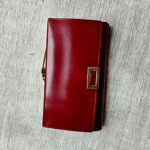 Le Tanneur red trifold wallet made in france